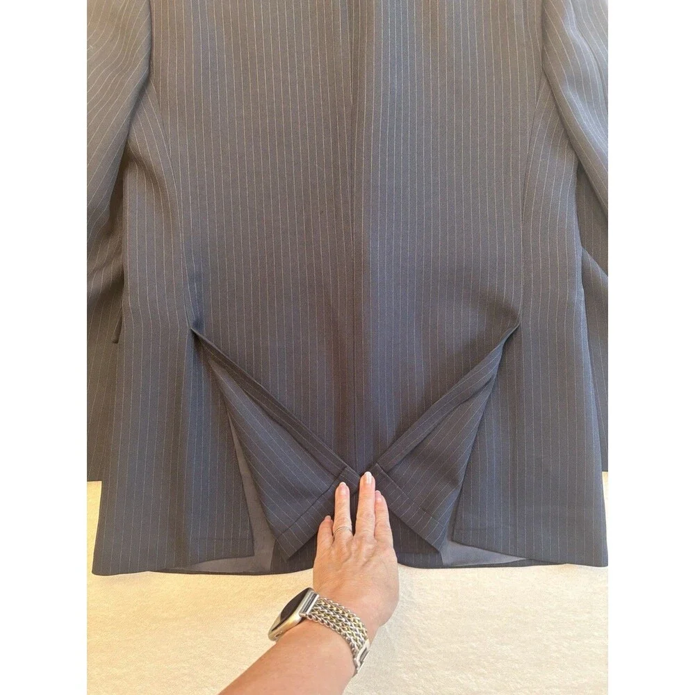 JCPenney The Men’s Shop Pinstripe Suit 44R 36x31 Navy 2 Button Wool Blend